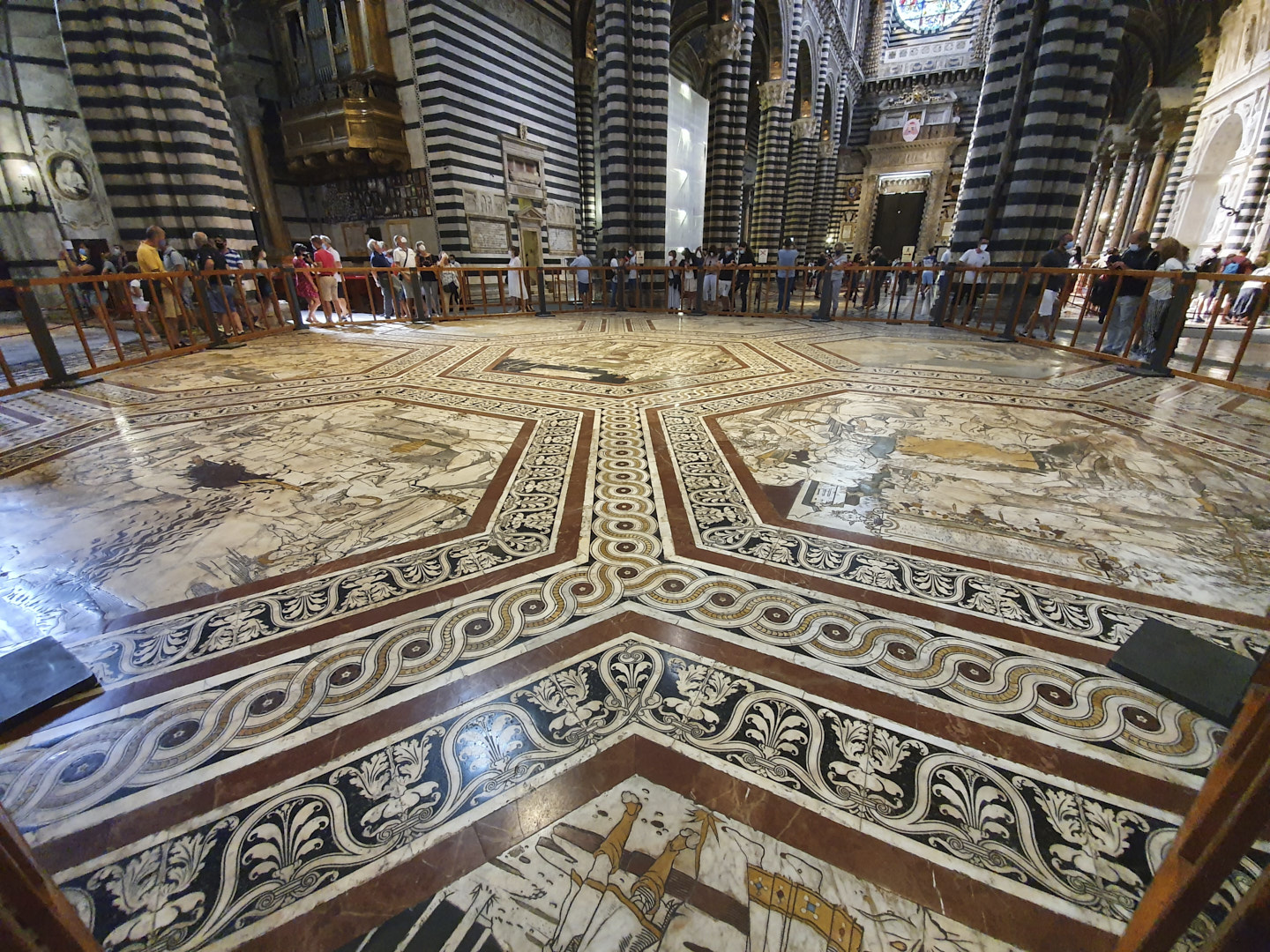 De vloer in de Dom van Siena